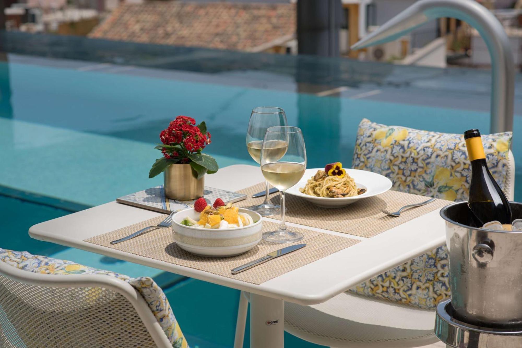 Nh Collection Taormina Hotel Eksteriør billede